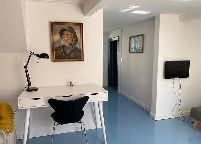 Skont Fiskerhus. Taet Pa By, Havn Og Havet Vakantiehuis *