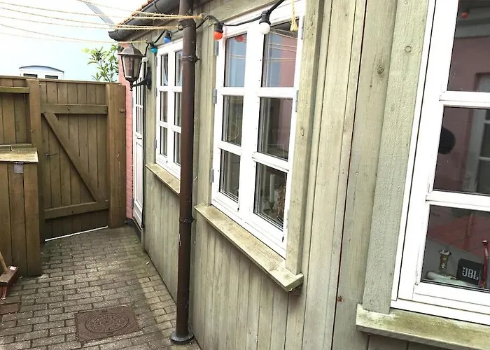 Skont Fiskerhus. Taet Pa By, Havn Og Havet Vakantiehuis Marstal